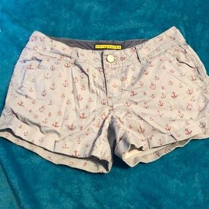 Prince&Fox Aeropostale shorts